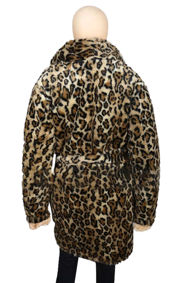 Kelly Reilly Yellowstones Beth Dutton Cheetah Prints Coat
